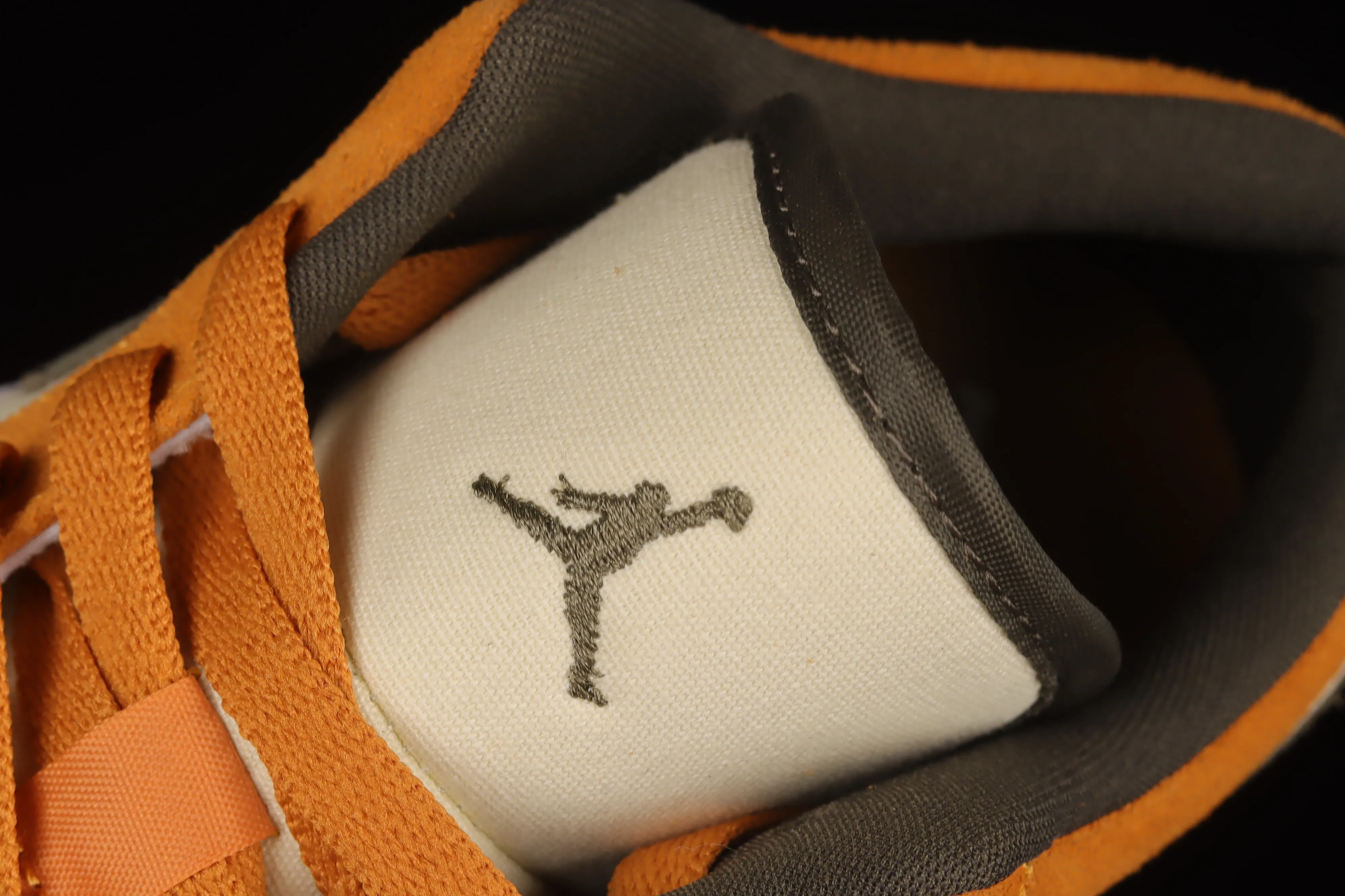 All categories Air Jordan Jordan series basketball shoes Air Jordan 1 Low Z version Air Jordan 1 Low "Ceramic" AJ1 Joe 1 Ugly Duckling low-top basketball shoes DH6931-102